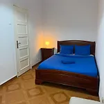3 Bedrooms Close Airport شقة Lisboa