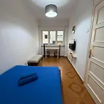 3 Bedrooms Close Airport Lisbon